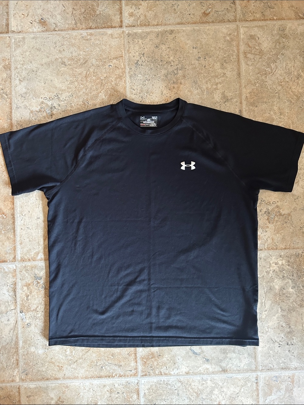 Under Armour Men's Black Performance Tee